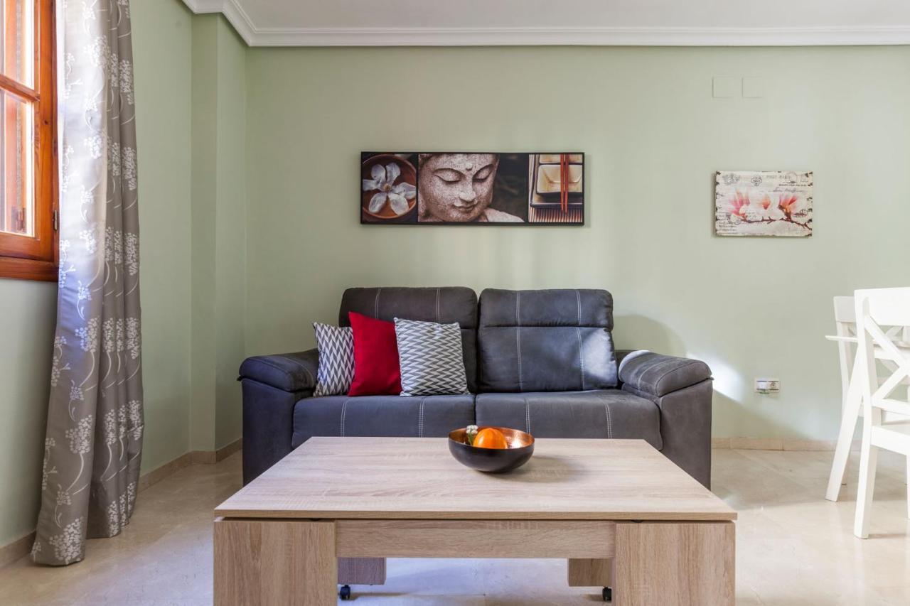 Calle Sierpes Apartment *